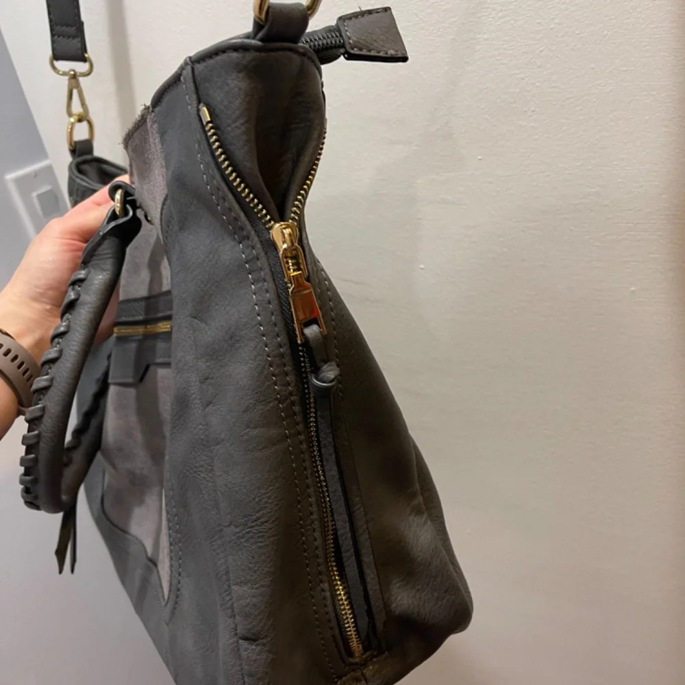 ModCloth bag - Picture 3 of 12